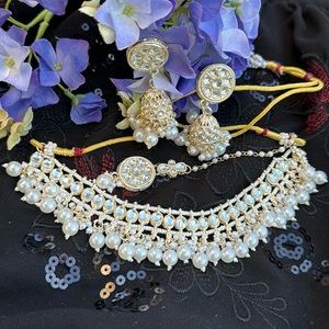 Kundan Choker ,  Earring Set with tika ( Aayat Collection)